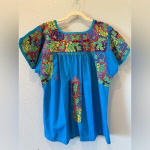 Mi Golondrina Embroidered Blouse M